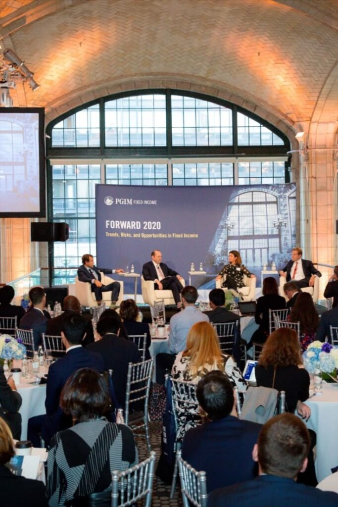5 Ways to Wow Clients at Your Next Corporate Gathering: Turn Events into Enduring Relationships